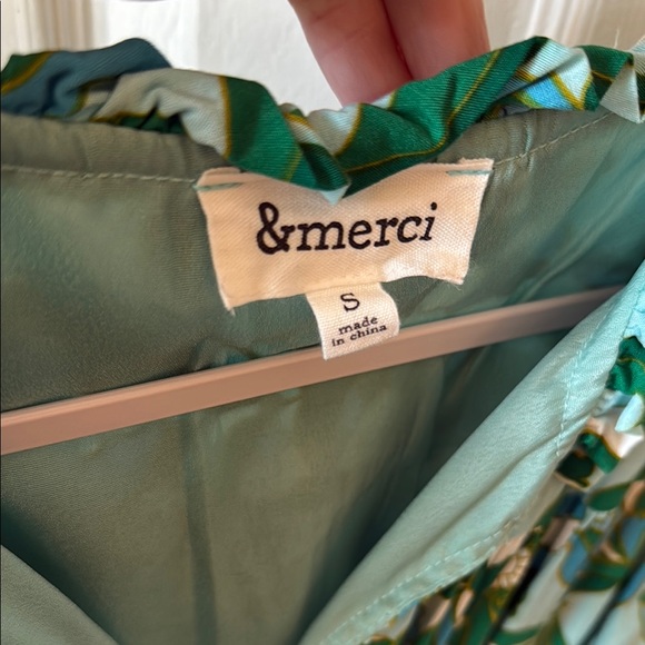 Green Leaf Print Ruffle Dress - Picture 4 of 4